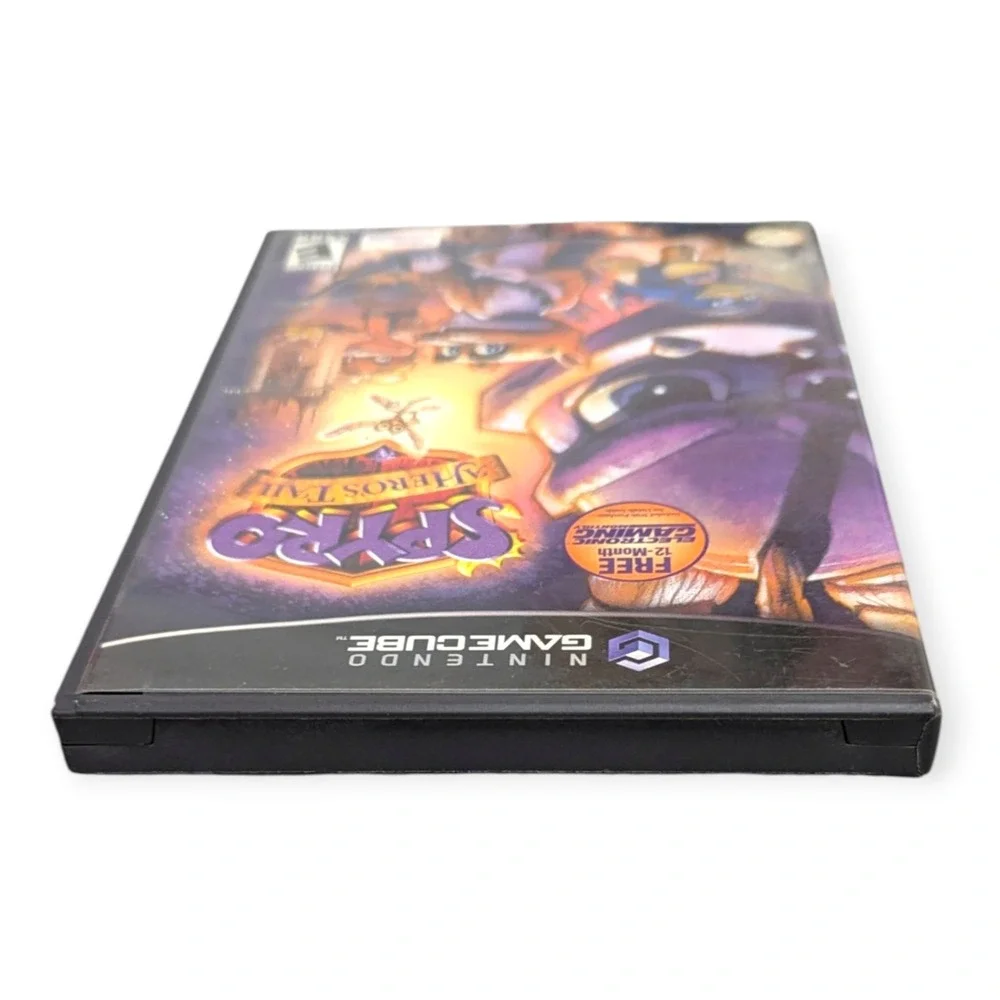 Spyro A Hero's Tail Nintendo GameCube Action Adventure Game CIB - Picture 9 of 10